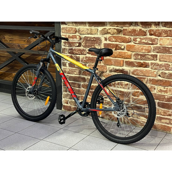 Велосипед Stark'23 Respect 26.1D Microshift серый/красный/желтый 18"