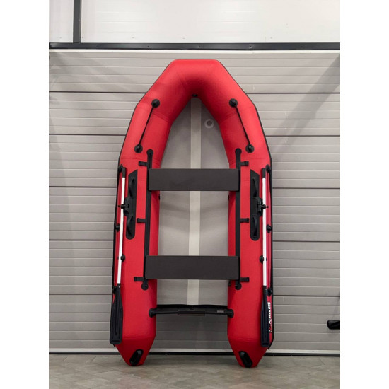 Лодка Rocky 335 (красная, черная фурнитура)+ Дублирование дна тканью ПВХ