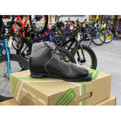 Ботинки лыжные 75 мм SPINE CROSS (кожа) 46р. Ботинки лыжные 75 мм SPINE CROSS (кожа) 46р.