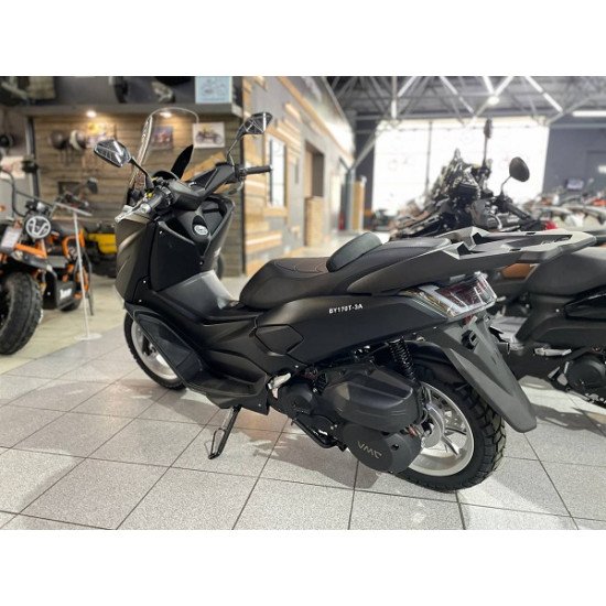 Скутер Vento MAX 170 см3