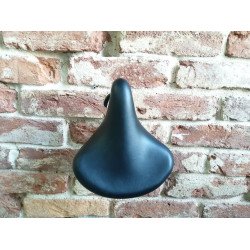 Седло TRIX комфорт 250x215 мм, пружинное, черное (25) Седло TRIX комфорт 250x215 мм, пружинное, черное (25)