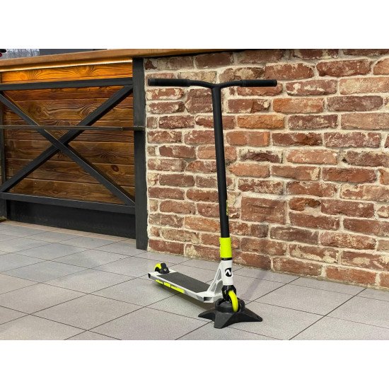 Самокат NOVATRACK PIXEL 70, PU колеса 100мм. с алюм. ободом, лимонно-серый
