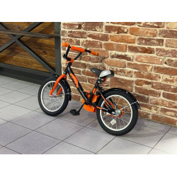 Велосипед FOXX 16" SIMPLE черный, сталь, нодж. тормоз, крылья, багажник, полная защита цепи Велосипед FOXX 16" SIMPLE черный, сталь, нодж. тормоз, крылья, багажник, полная защита цепи