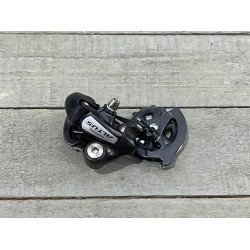 Переключатель задний Shimano Altus M310 /на 7-8 скоростей/под болт/чёрный