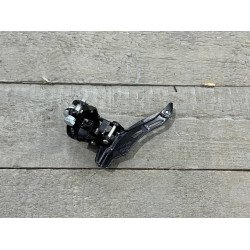 Переключатель передний SHIMANO TOURNEY TZ500 3х7/6ск,42Т ниж.тяга 28.6 AFDTZ500DSDS6 Переключатель передний SHIMANO TOURNEY TZ500 3х7/6ск,42Т ниж.тяга 28.6 AFDTZ500DSDS6