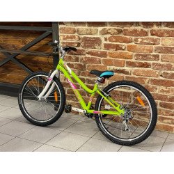 Велосипед NOVATRACK 24" JENNY сталь 12", салатовый, 6 скор. V-brake Велосипед NOVATRACK 24" JENNY сталь 12", салатовый, 6 скор. V-brake